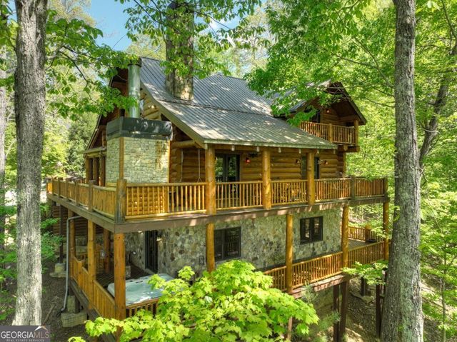 536 Lakeview Road 25, Blue Ridge, GA 30513