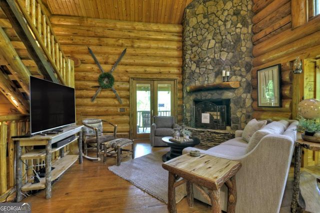 536 Lakeview Road 25, Blue Ridge, GA 30513