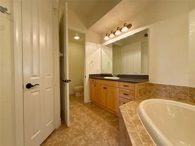 99 VIVANTE BOULEVARD 404, Punta Gorda, FL 33950