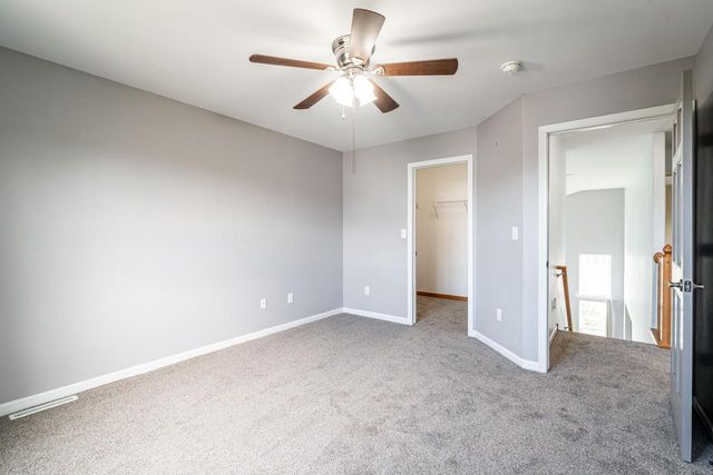 10375 S Monardy LANE, Oak Creek, WI 53154