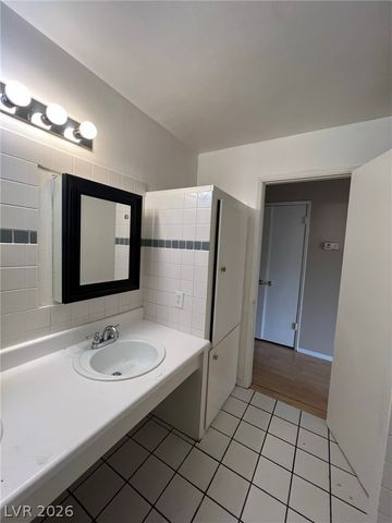 304 Orland Street 55, Las Vegas, NV 89107