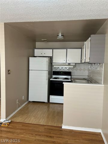 304 Orland Street 55, Las Vegas, NV 89107