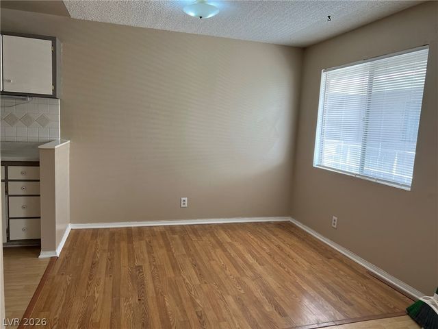 304 Orland Street 55, Las Vegas, NV 89107