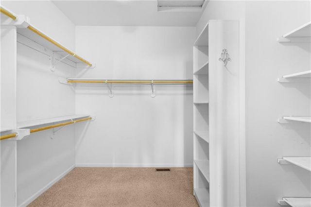 1813 NE Aegean Court, Blue Springs, MO 64029