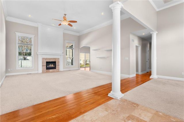 1813 NE Aegean Court, Blue Springs, MO 64029