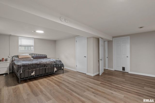 15 RIVERVIEW Lane, Bettendorf, IA 52722