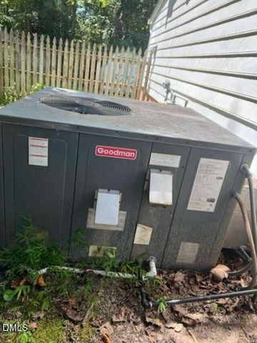 10 Bentwood Place, Durham, NC 27703