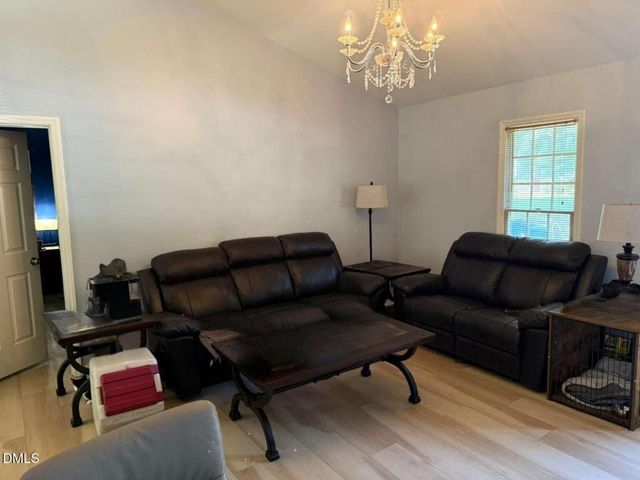 10 Bentwood Place, Durham, NC 27703