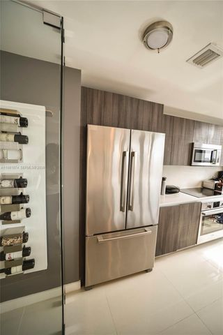 488 NE 18th St 1000, Miami, FL 33132