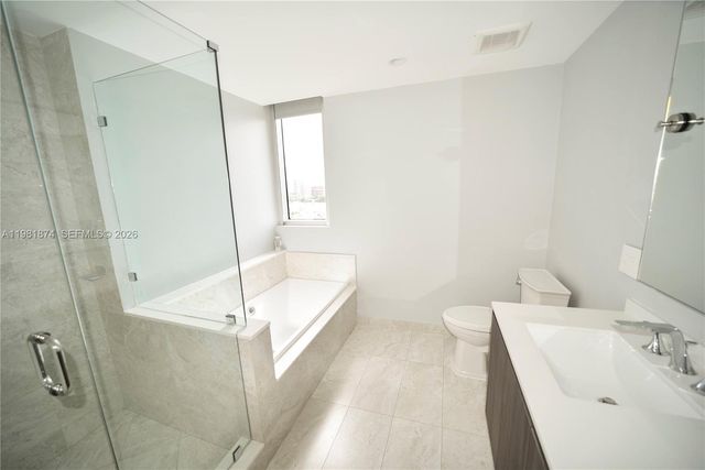 488 NE 18th St 1000, Miami, FL 33132