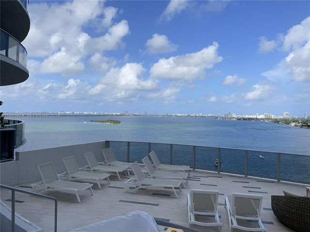 488 NE 18th St 1000, Miami, FL 33132