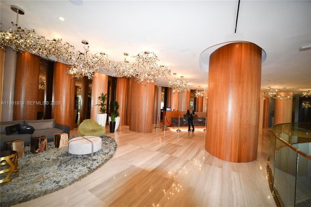 488 NE 18th St 1000, Miami, FL 33132