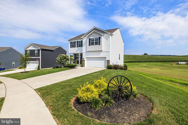 4300 BRENT DR, Spring Grove, PA 17362