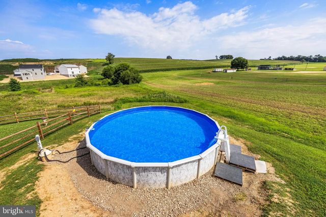 4300 BRENT DR, Spring Grove, PA 17362