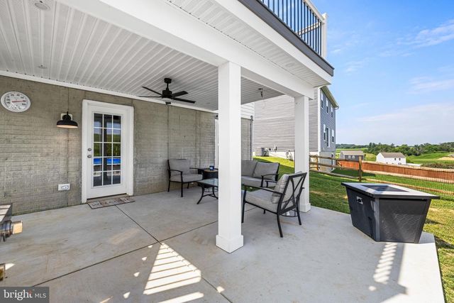 4300 BRENT DR, Spring Grove, PA 17362