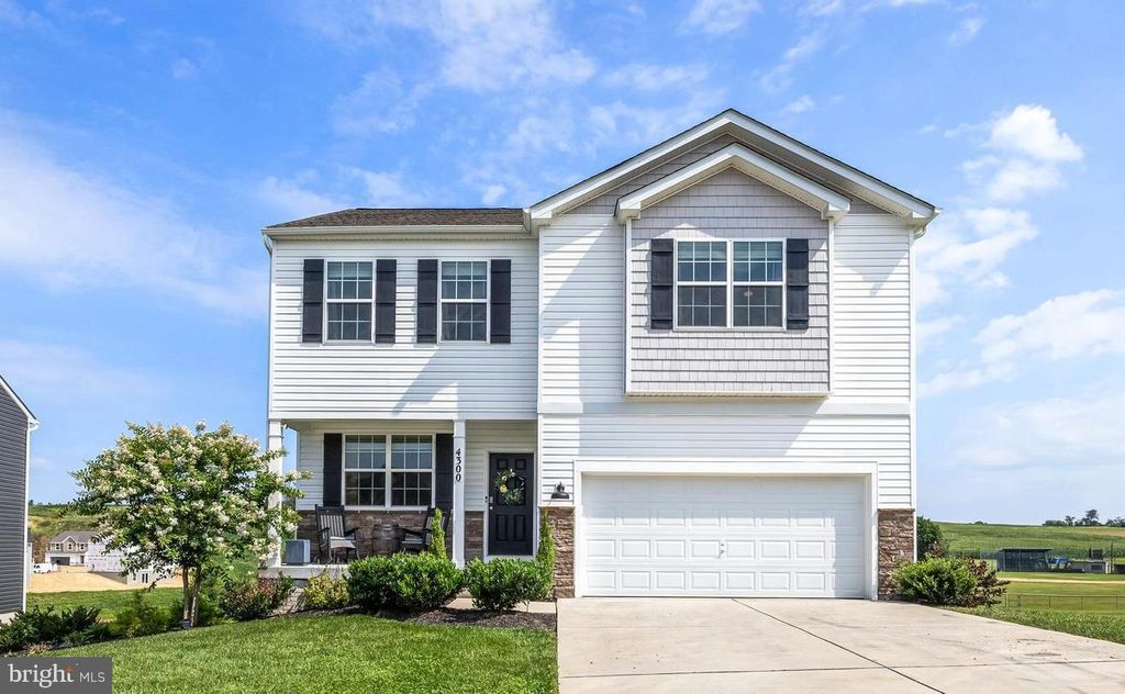 4300 BRENT DR, Spring Grove, PA 17362