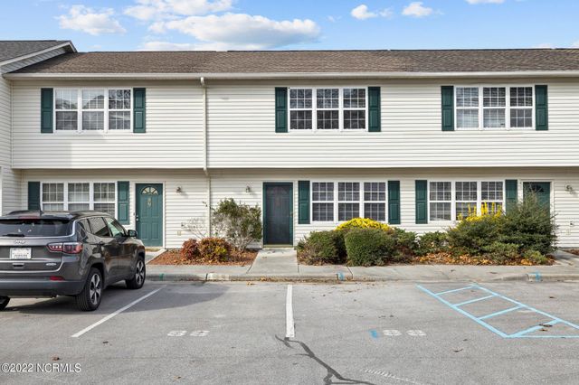 88 Century Court, Swansboro, NC 28584