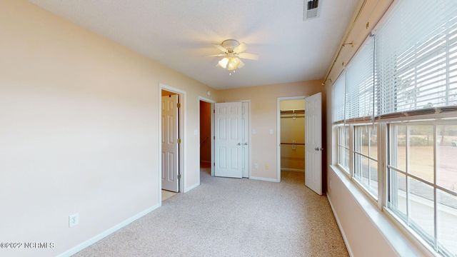 88 Century Court, Swansboro, NC 28584
