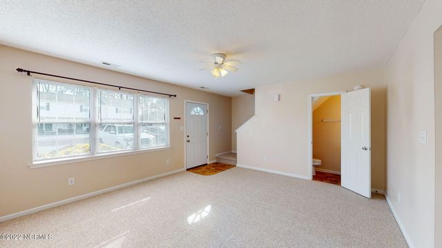 88 Century Court, Swansboro, NC 28584