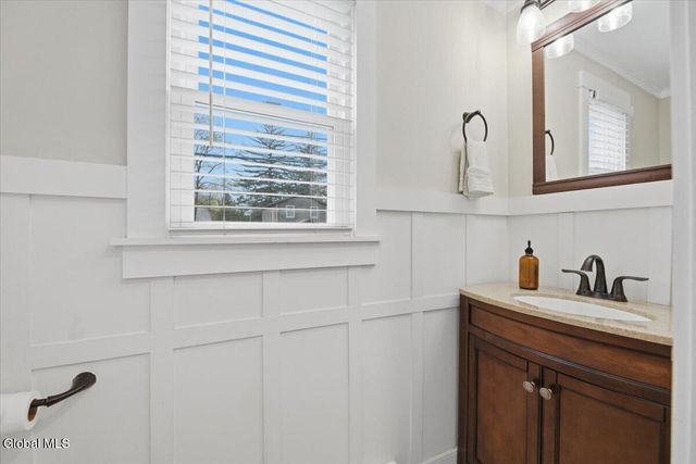 214 East Avenue, Saratoga Springs, NY 12866