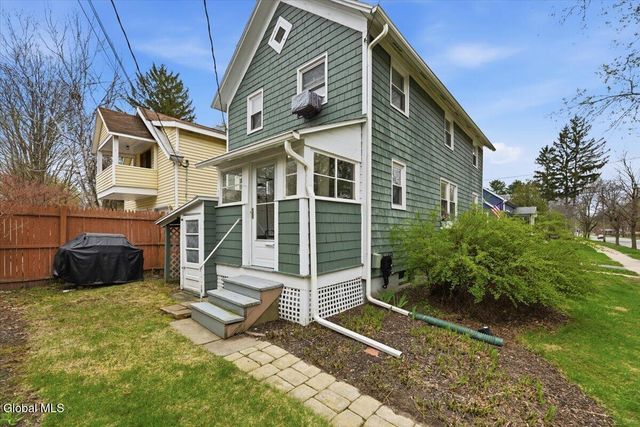 214 East Avenue, Saratoga Springs, NY 12866