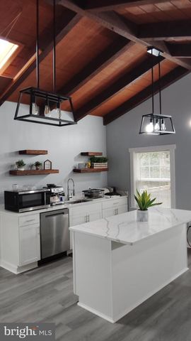 12248 CLEMENTINE LN, King George, VA 22485