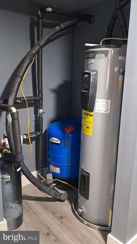 12248 CLEMENTINE LN, King George, VA 22485