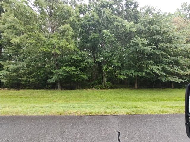 367 Healing Springs Drive, Denton, NC 27239