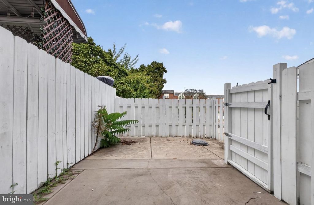 1362 PENNINGTON RD, PHILADELPHIA, PA 19151 — photo 4