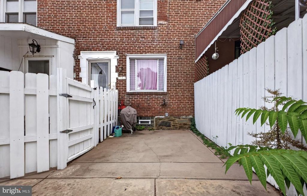 1362 PENNINGTON RD, PHILADELPHIA, PA 19151 — photo 5