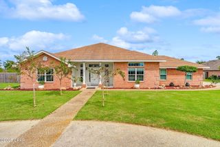 1107 N College Boulevard, Lynn Haven, FL 32444