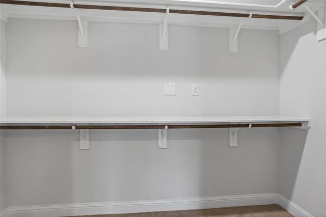 4203 W Bayou Maison Circle, Dickinson, TX 77539