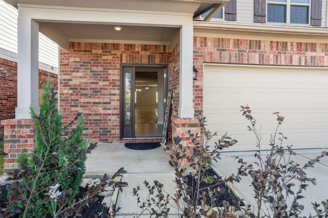 4203 W Bayou Maison Circle, Dickinson, TX 77539