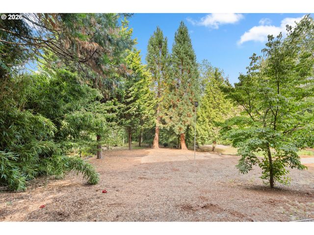5033 Sw TEXAS St, Portland, OR 97219
