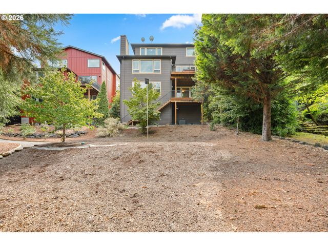 5033 Sw TEXAS St, Portland, OR 97219
