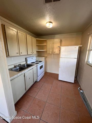 808 Johnson Street, Cocoa, FL 32922