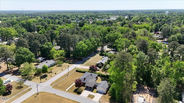 715 N Church Street, Zebulon, NC 27597