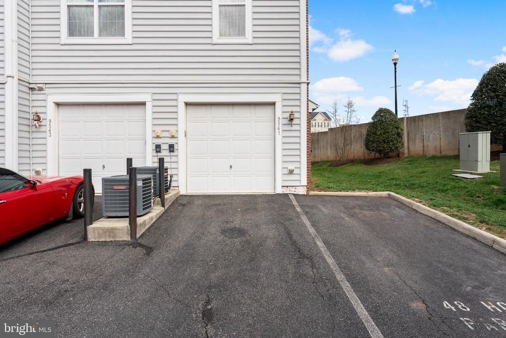 9541 CHANCELLORSVILLE LN, Manassas, VA 20110