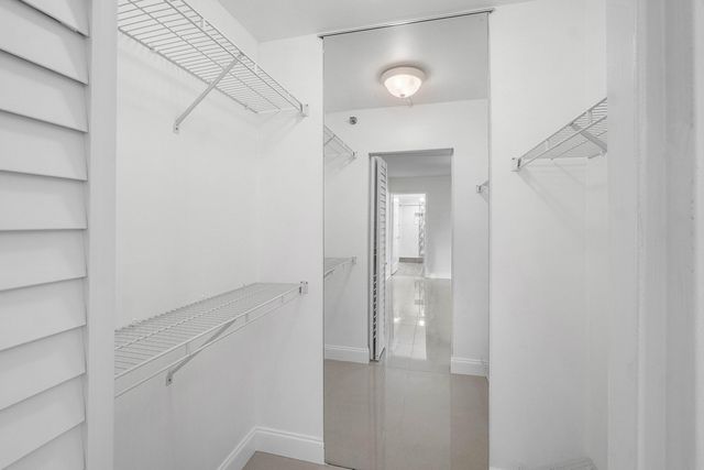 7290 KINGHURST Drive 106, Delray Beach, FL 33446