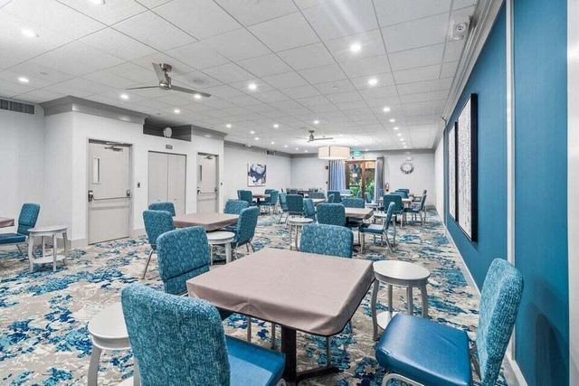 7290 KINGHURST Drive 106, Delray Beach, FL 33446