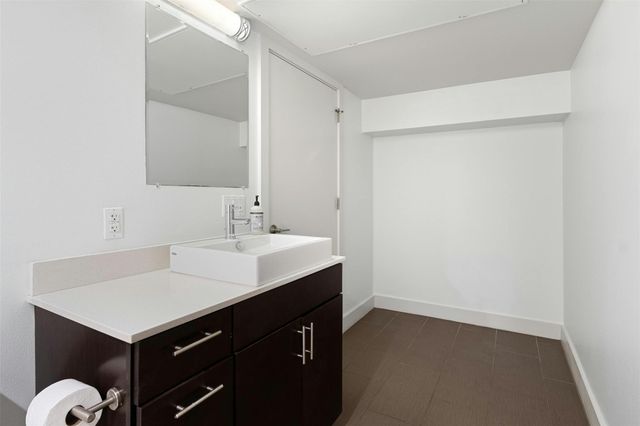 1603 Enfield RD 301, Austin, TX 78703