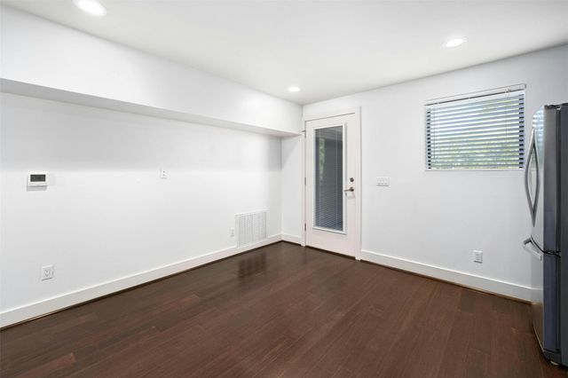 1603 Enfield RD 301, Austin, TX 78703