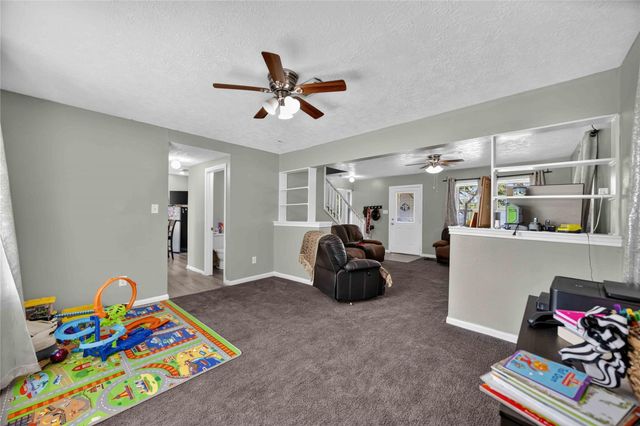 7436 Harlem Street, Baytown, TX 77521