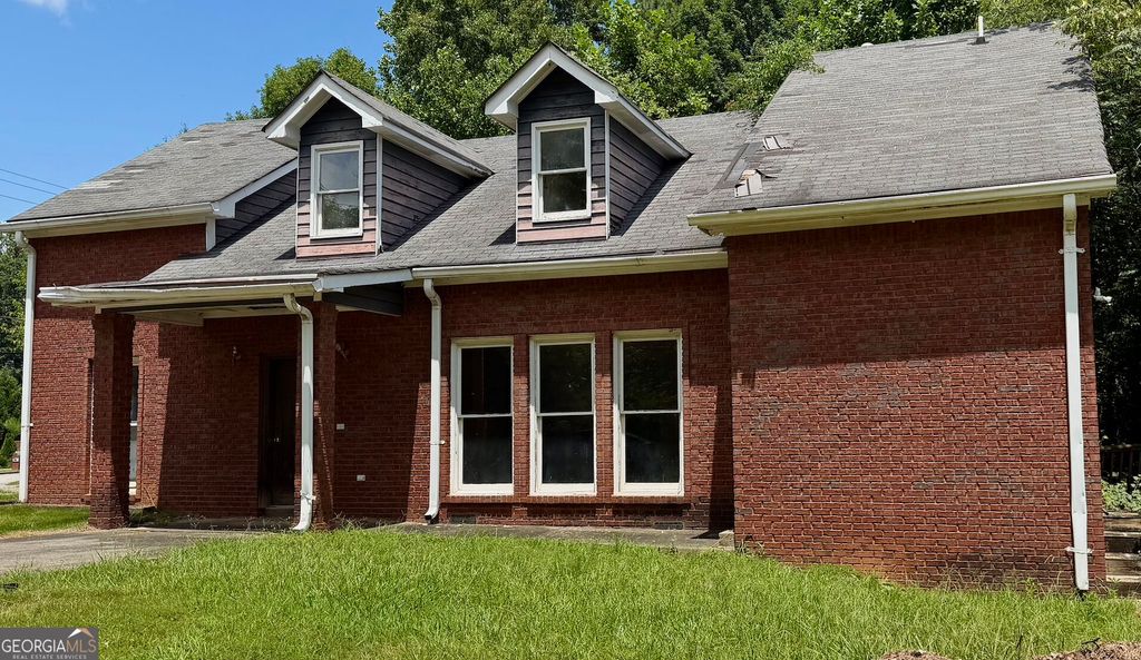 5855 Oakdale Road SE, Mableton, GA 30126