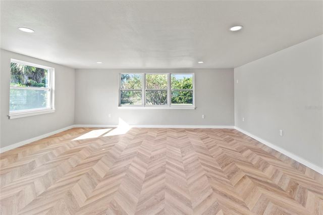 510 69TH STREET, Holmes Beach, FL 34217