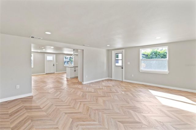 510 69TH STREET, Holmes Beach, FL 34217