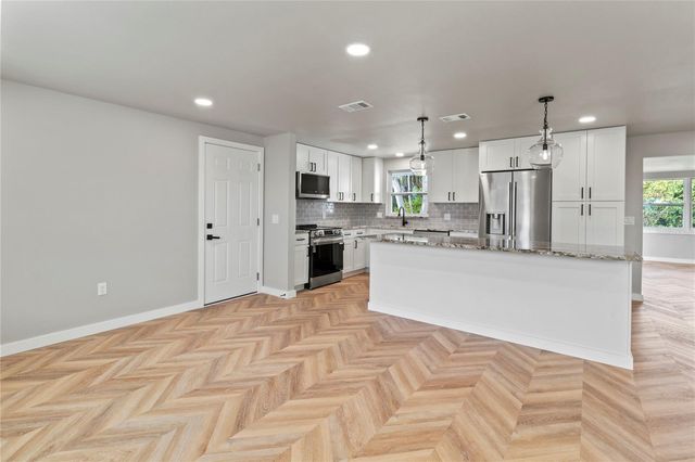 510 69TH STREET, Holmes Beach, FL 34217