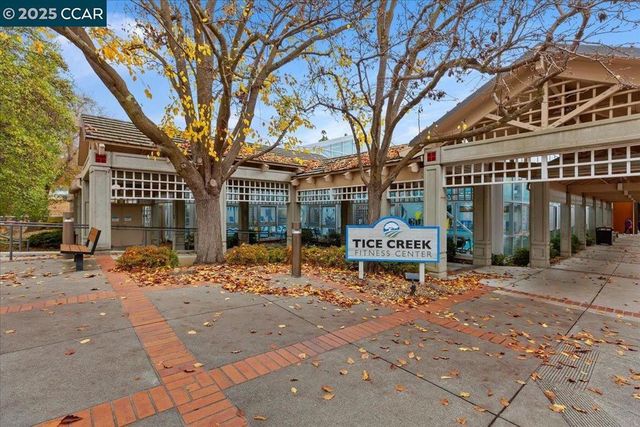 1857 Golden Rain Rd Unit 2, Walnut Creek, CA 94595