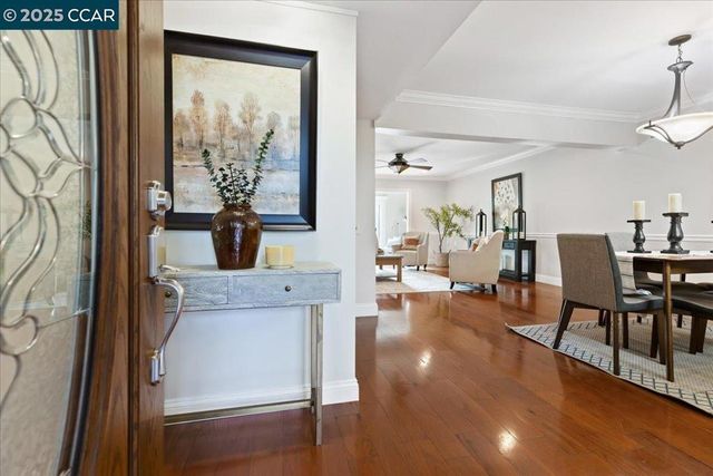 1857 Golden Rain Rd Unit 2, Walnut Creek, CA 94595