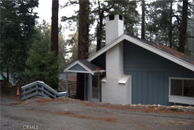 807 Sierra Vista, Twin Peaks, CA 92391